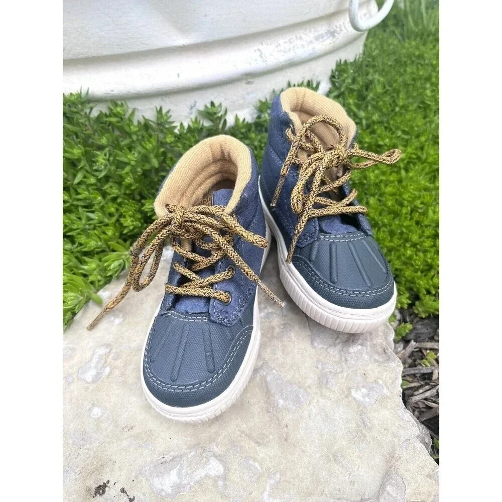 oshkosh b'gosh Duck Boots Navy Tan Size 6 Toddler